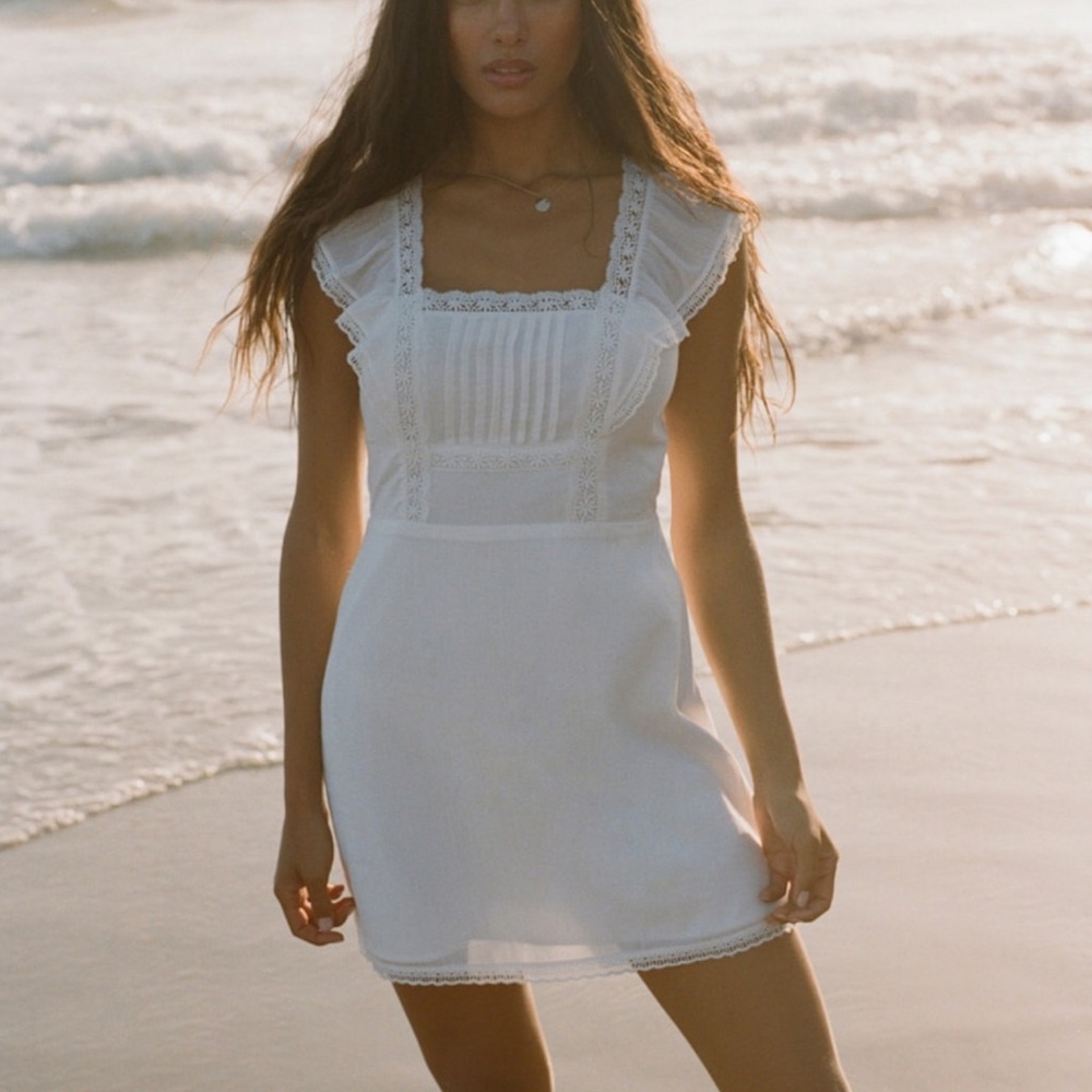 Abercrombie Lace Dress